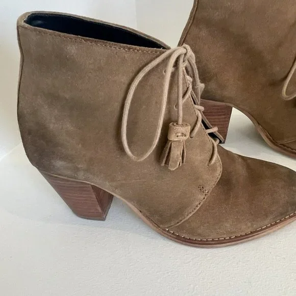 Crevo Sumerset Lace Up Suede Heeled Ankle Boot Camel Brown Women's Size 7.5 EUC - Picture 2 of 9